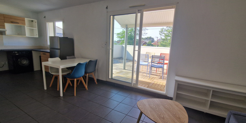 appartement à VILLENAVE D ORNON (33140)